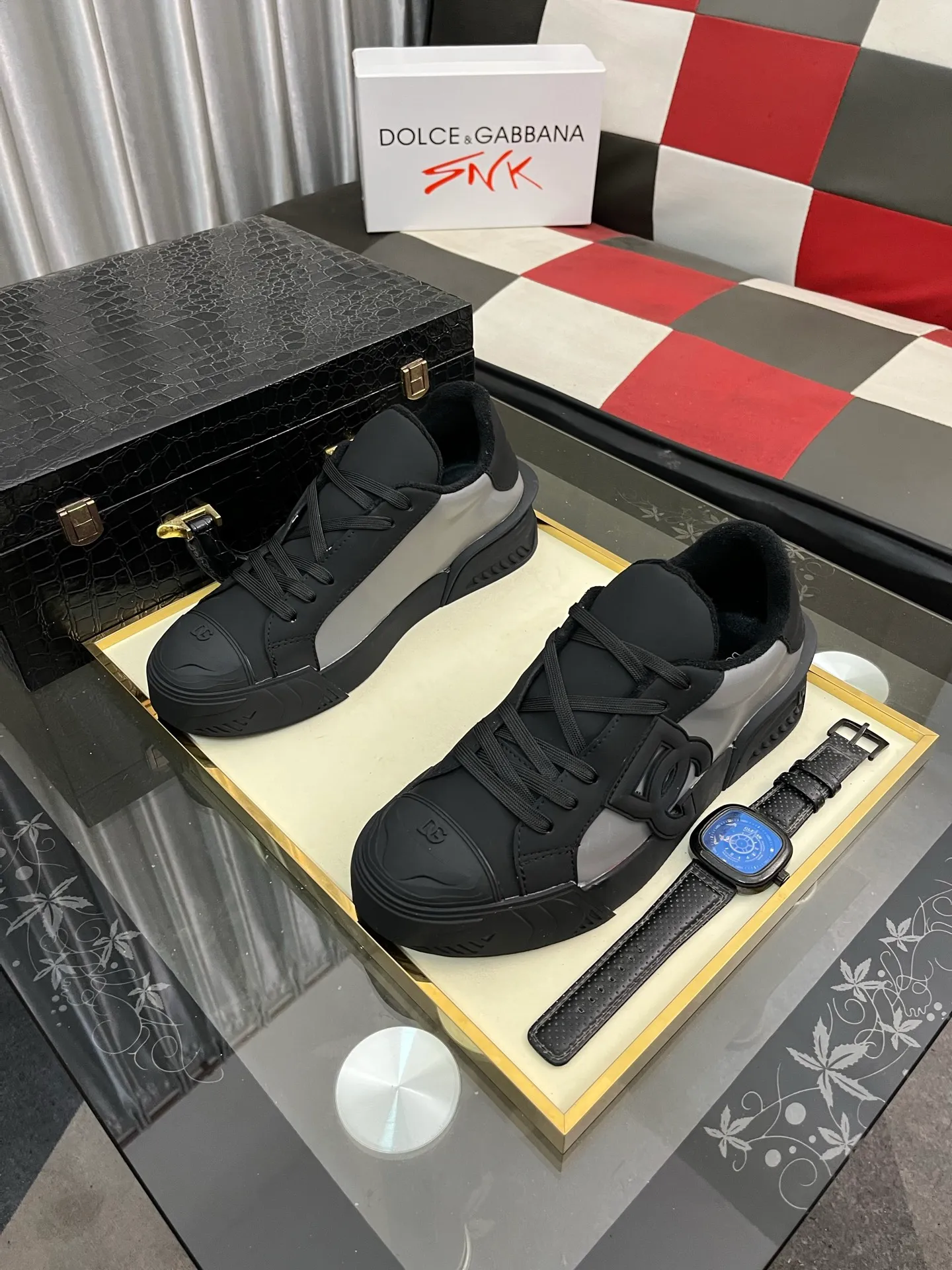 Men's shoes💰500⌚️⌚️【DG】Latest official website high-top casual, men's shoes original quality imported cowhide➕Yangli [Proud] In terms of materials and workmanship, it beats all versions on the market💕Highest quality shipments. Real photos, imported fabrics highlight the unique charm of the brand😘The shoelaces are also original custom-made👻Classic lace-up shoes are very comfortable on the feet, sizes 35-465️⃣colors available